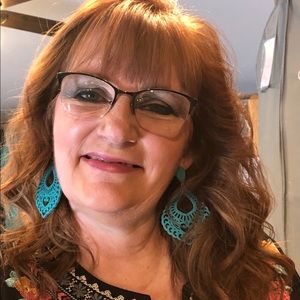 Meet your Posher, Cheryl